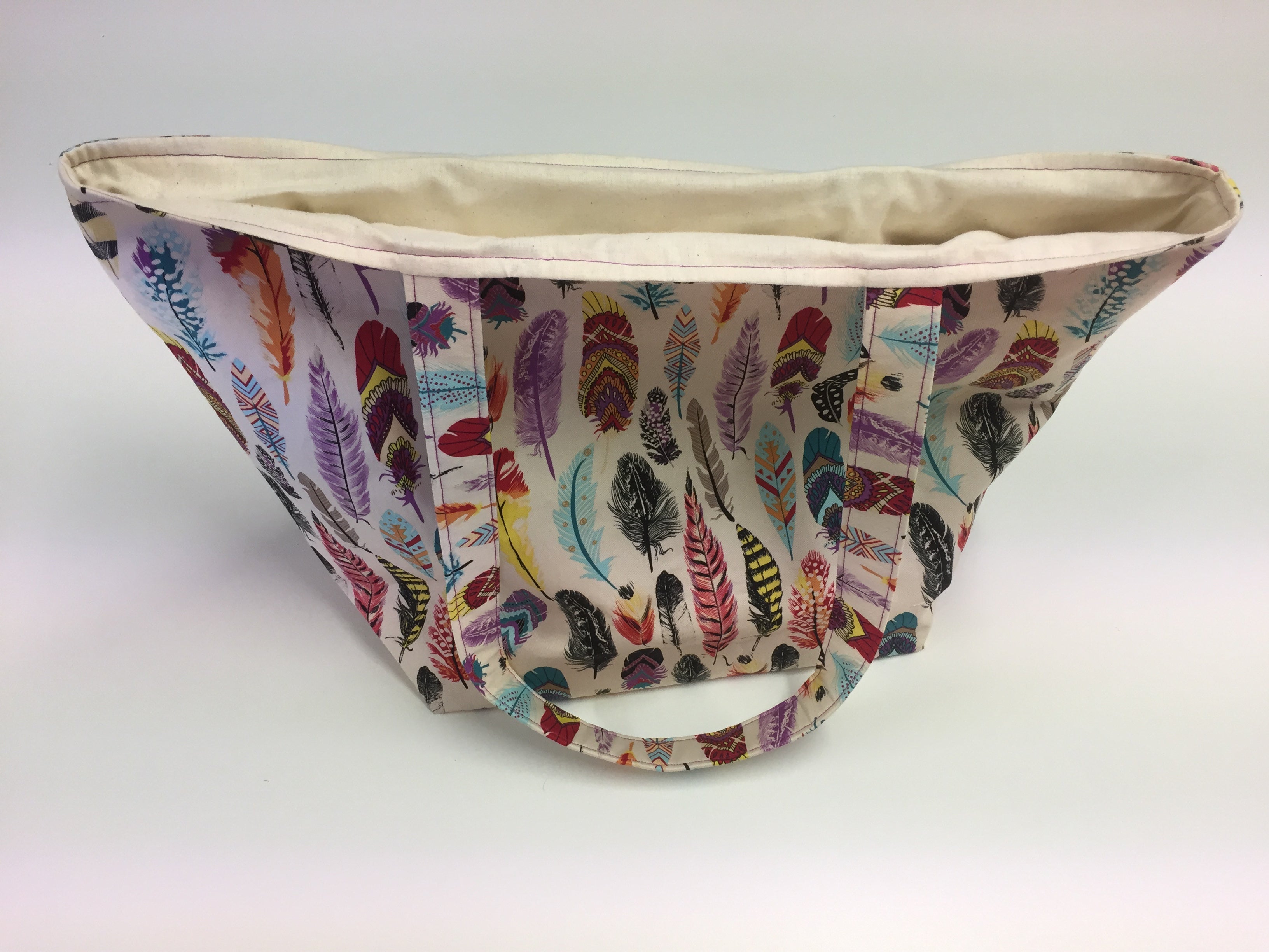 Large Tote Bag – Feathers