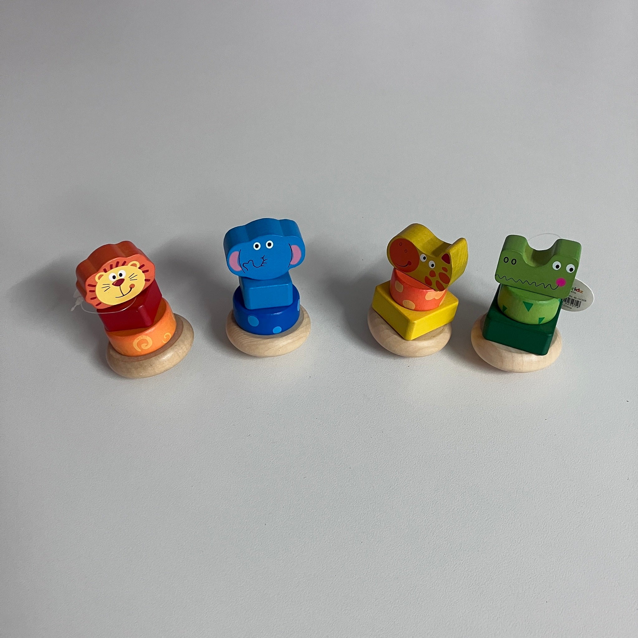 Wooden Animal Puzzle - Screw on Blocks - Assorted Designs