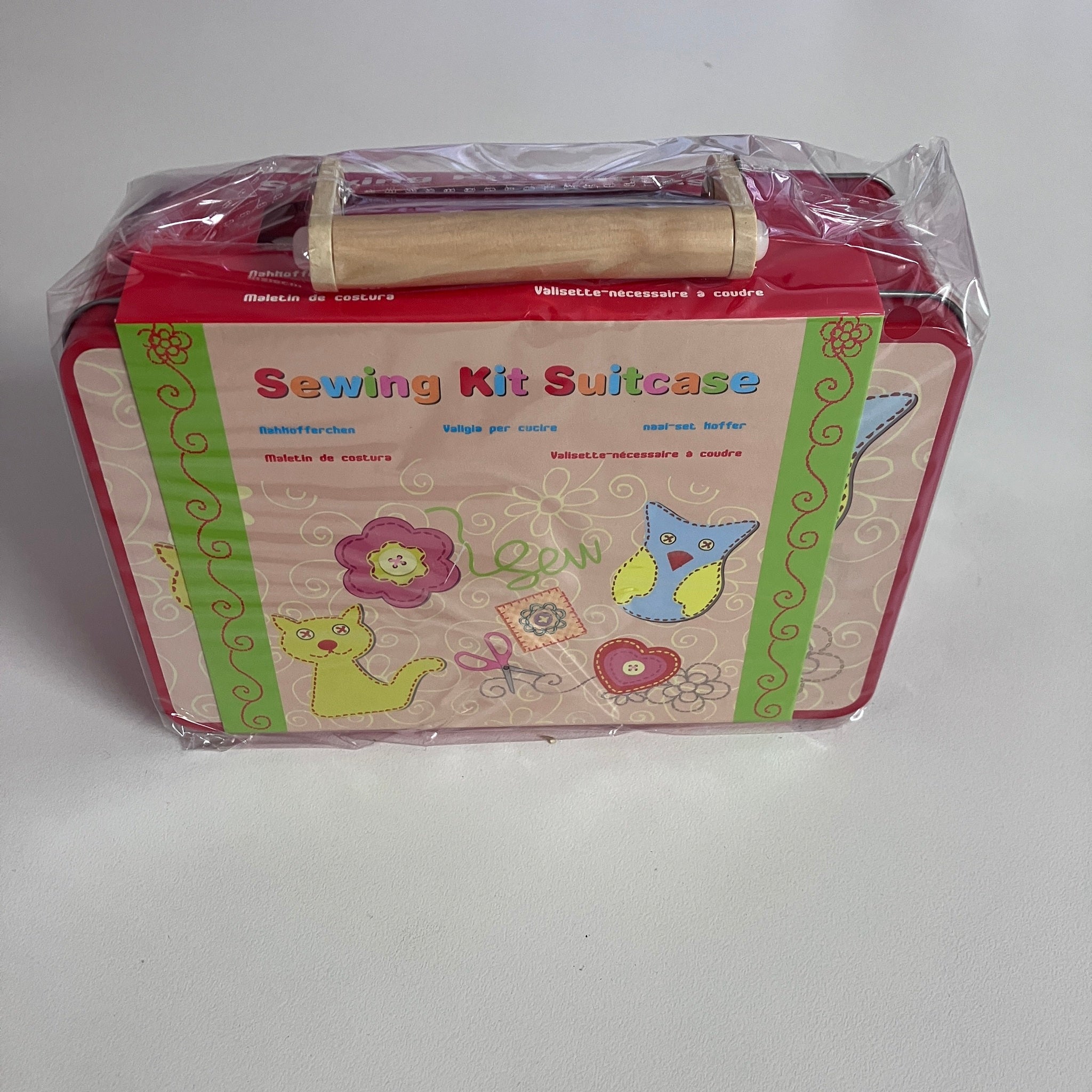 Sewing Kit in Tin Case