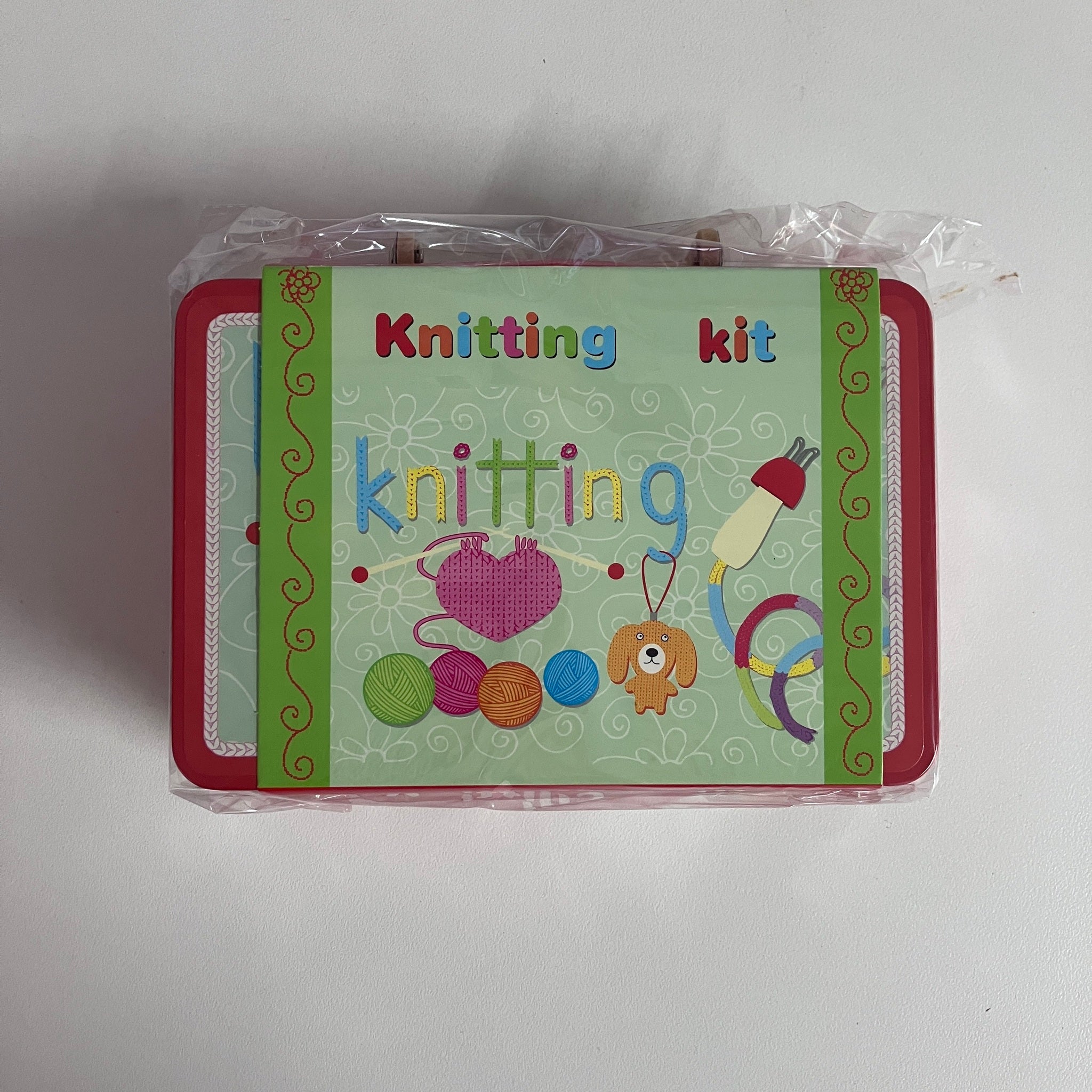 Knitting Kit in Metal Case