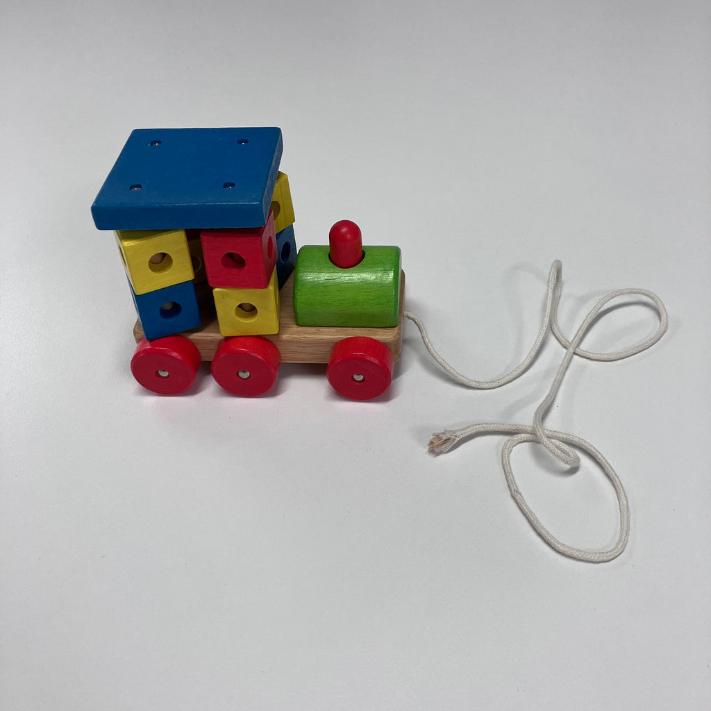 Wooden Pull Along Spin Block Engine