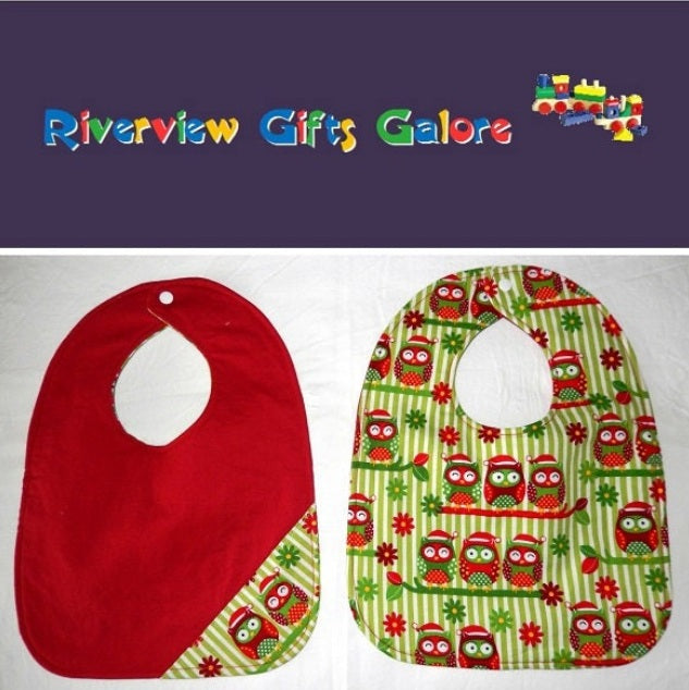 Reversible Bib – Red / Christmas Owls