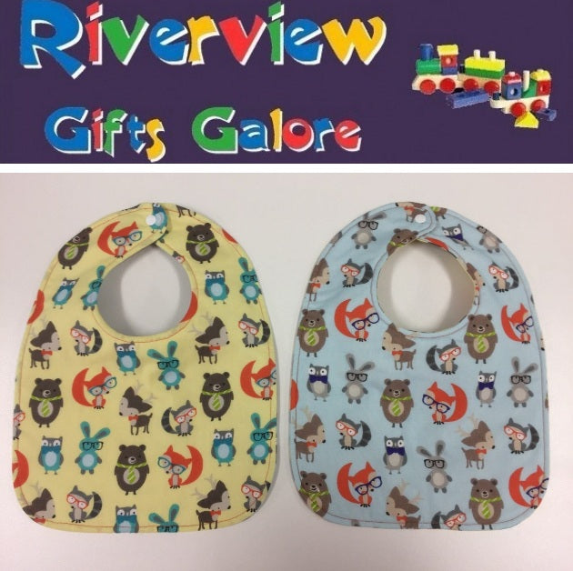 Reversible Bib - Woodland Cuteness