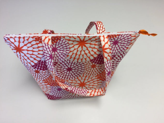 Large Tote Bag with Zip - Crimson Orange Pattern