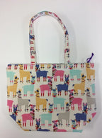 Large Tote Bag with Zip - Llamas Cream