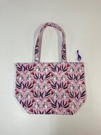 Large Tote Bag with Zip - Kangaroo