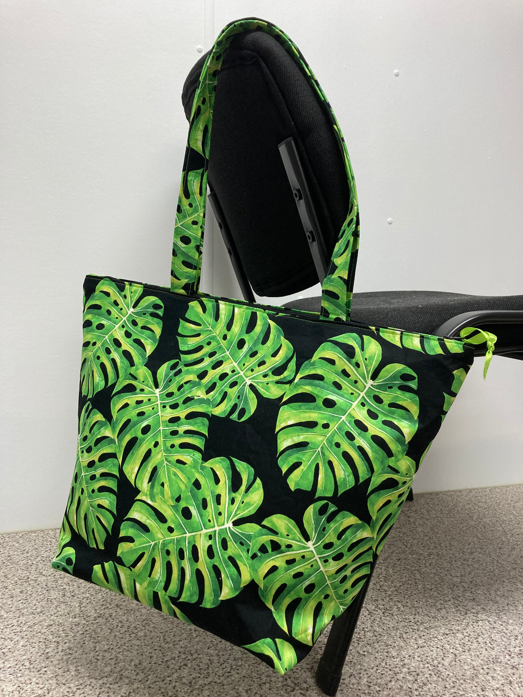 Large Tote Bag with Zip - Leaves on Black