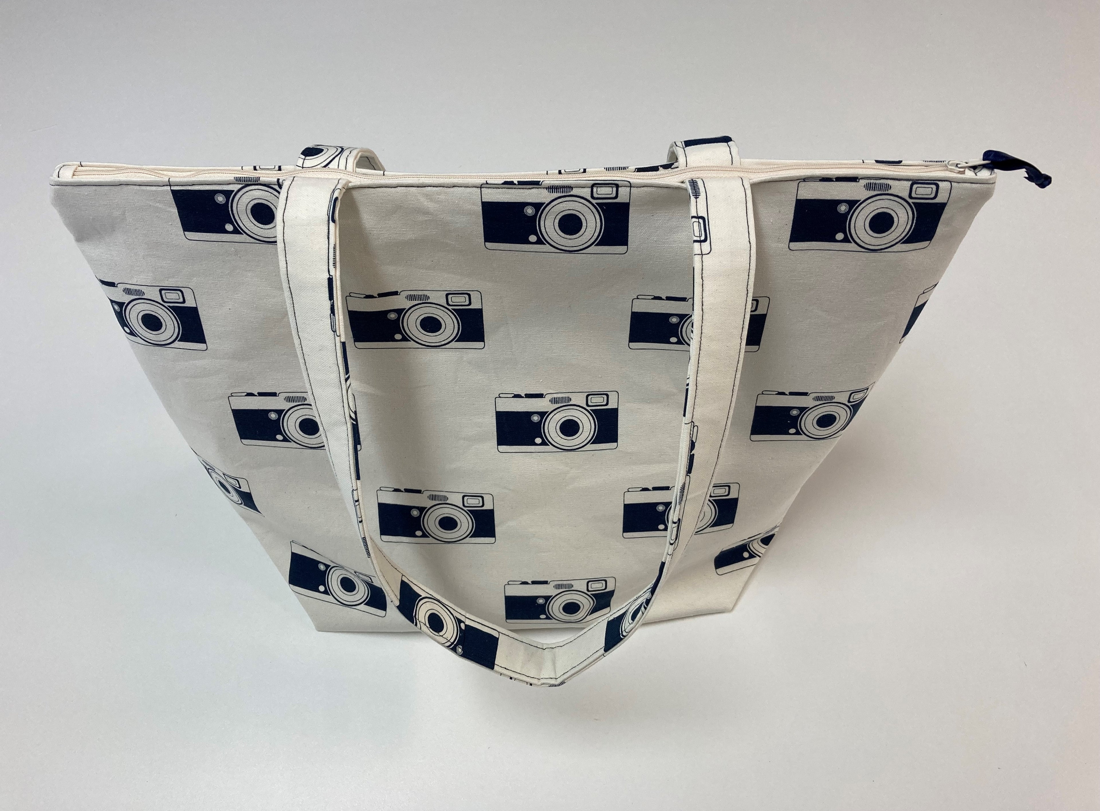 Large Tote Bag with Zip - Cameras
