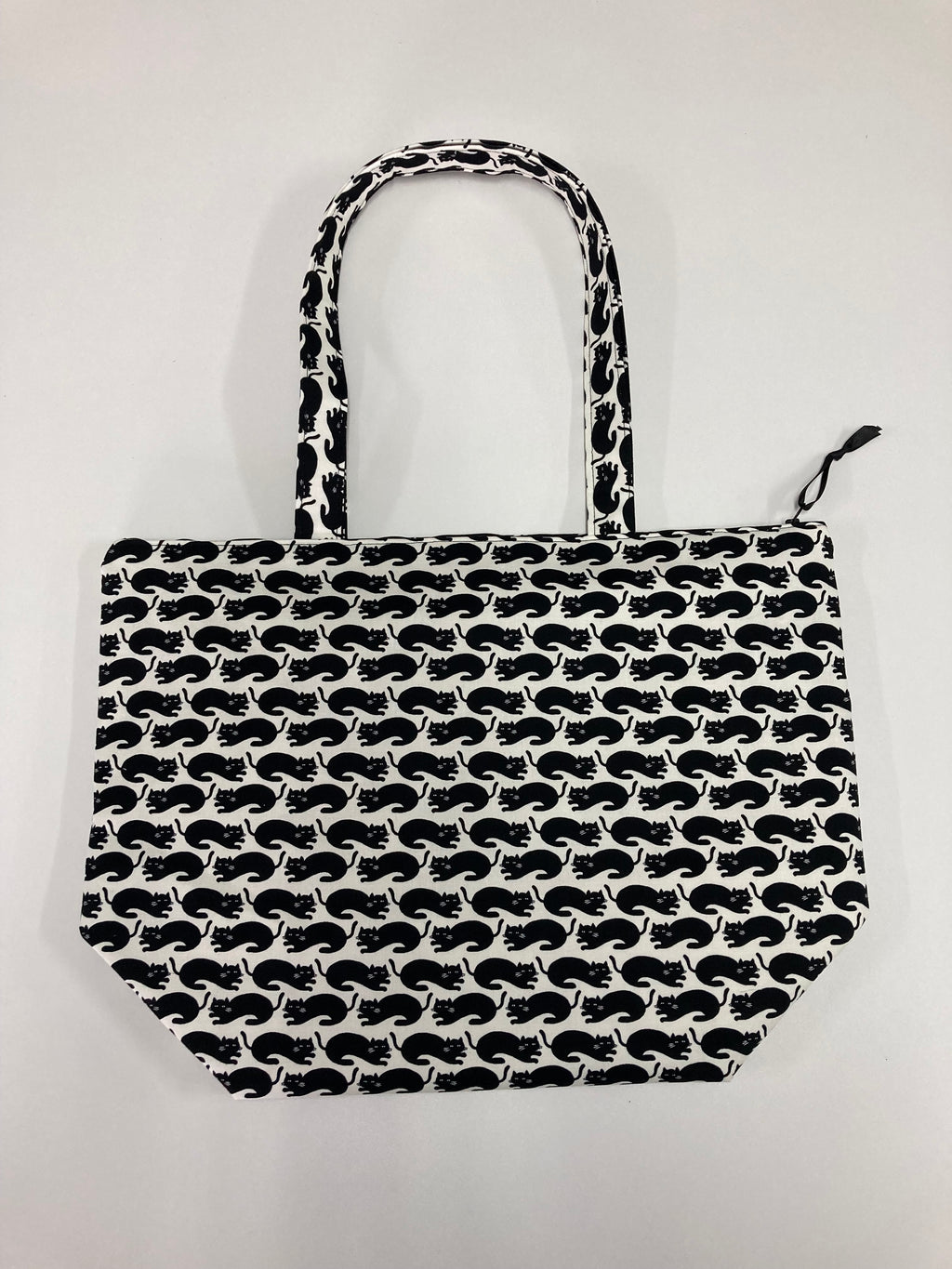 Large Tote Bag with Zip - Black Cats on White