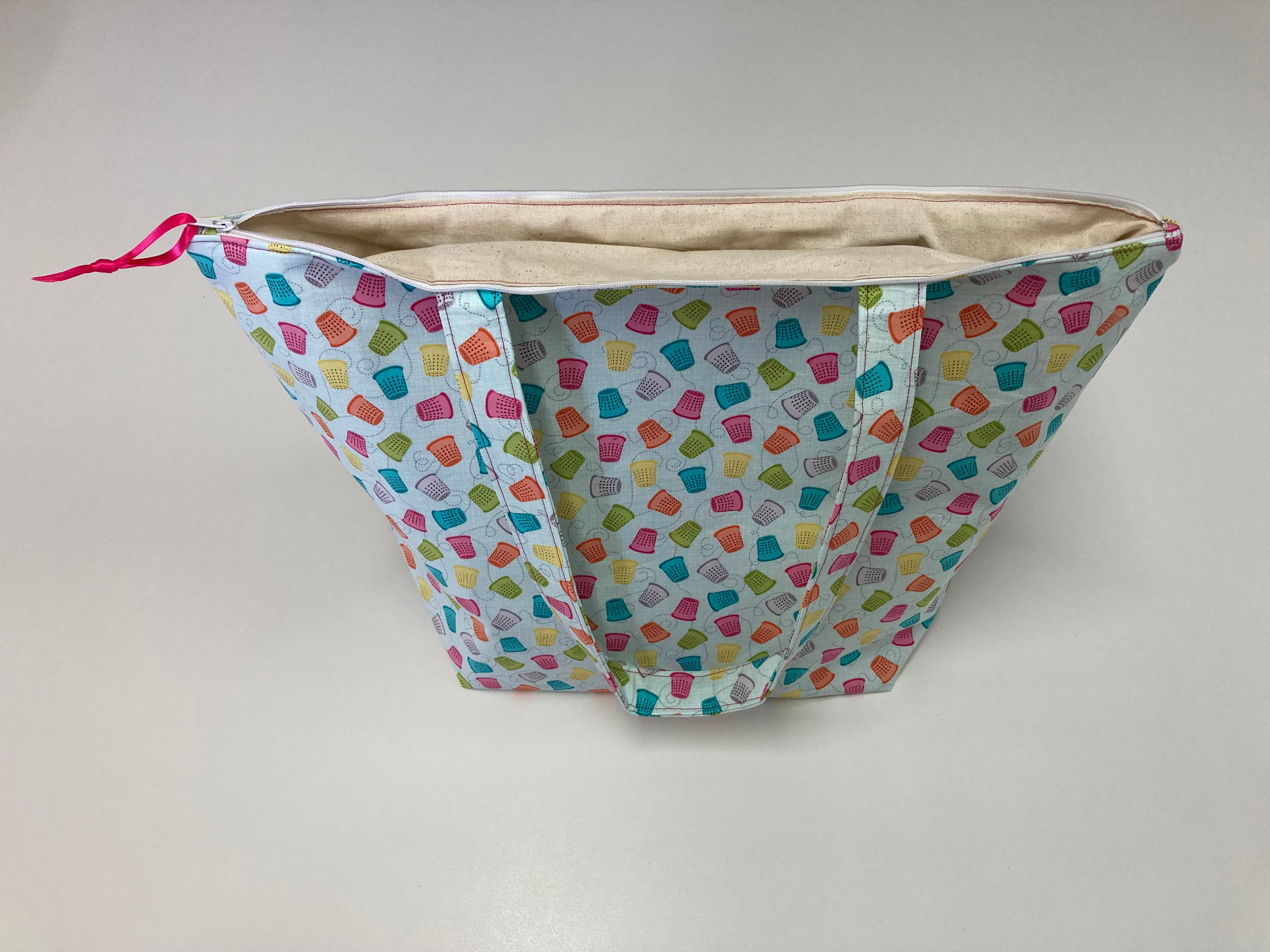 Large Tote Bag with Zip - Thimbles