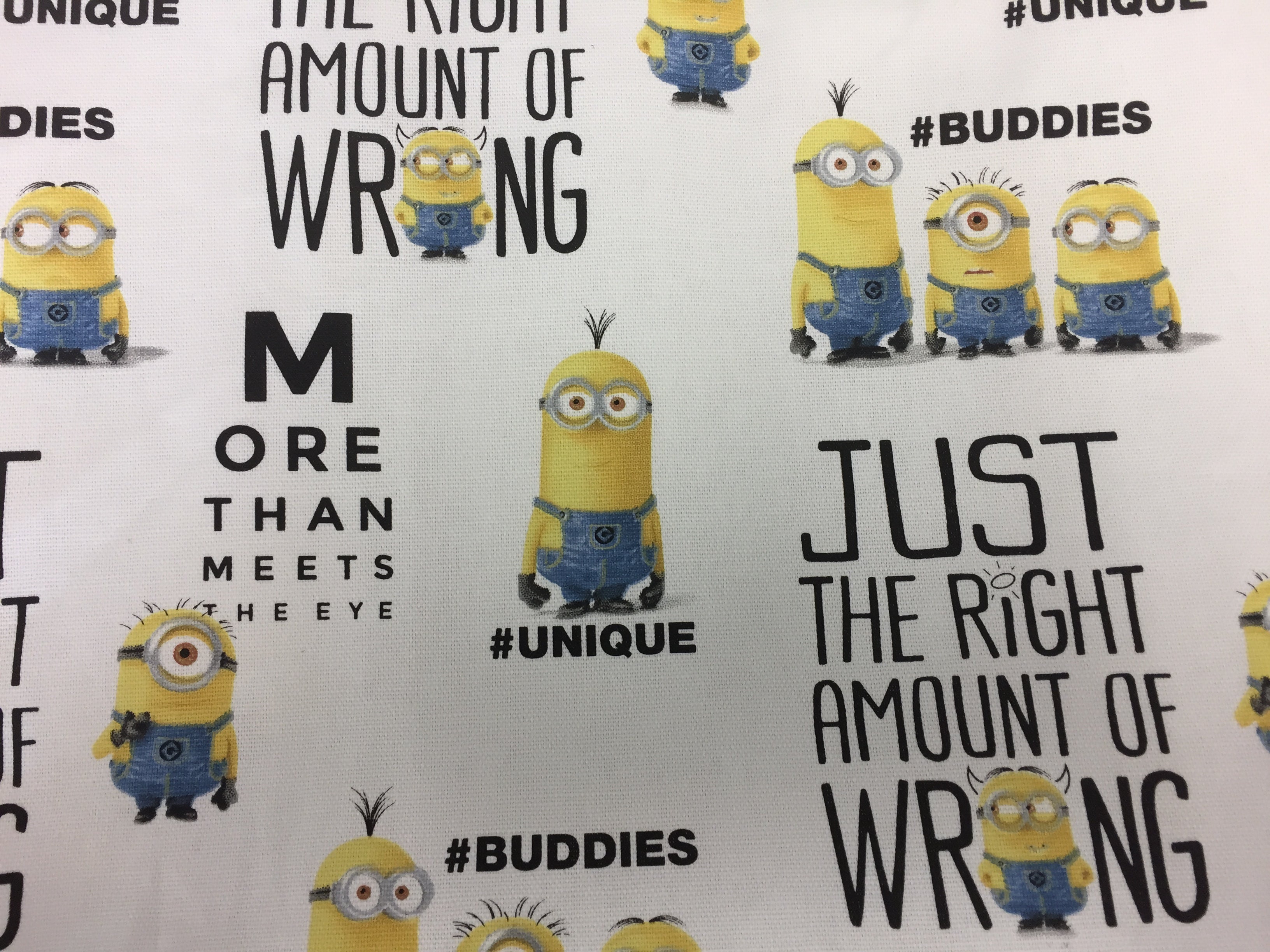 Medium Tote Bag - Minions