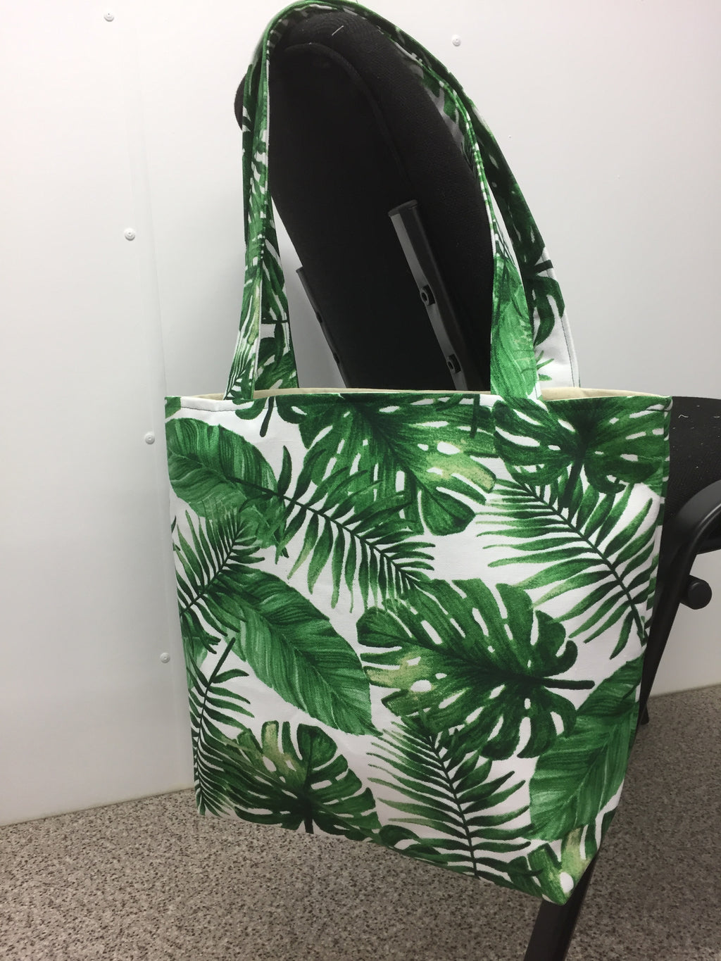 Medium Tote Bag - Forest Leaf