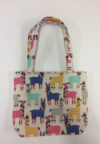 Medium Tote Bag - Llamas Cream