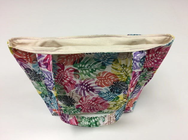Medium Tote Bag - Multi-Coloured Leaves