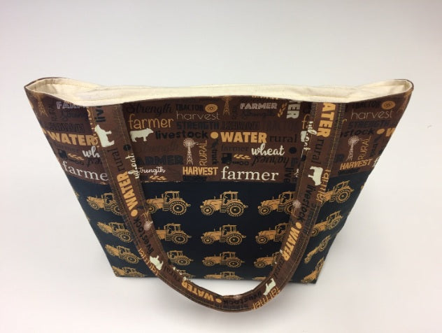 Medium Tote Bag - Farmers Fighting Spirit - Words & Tractors