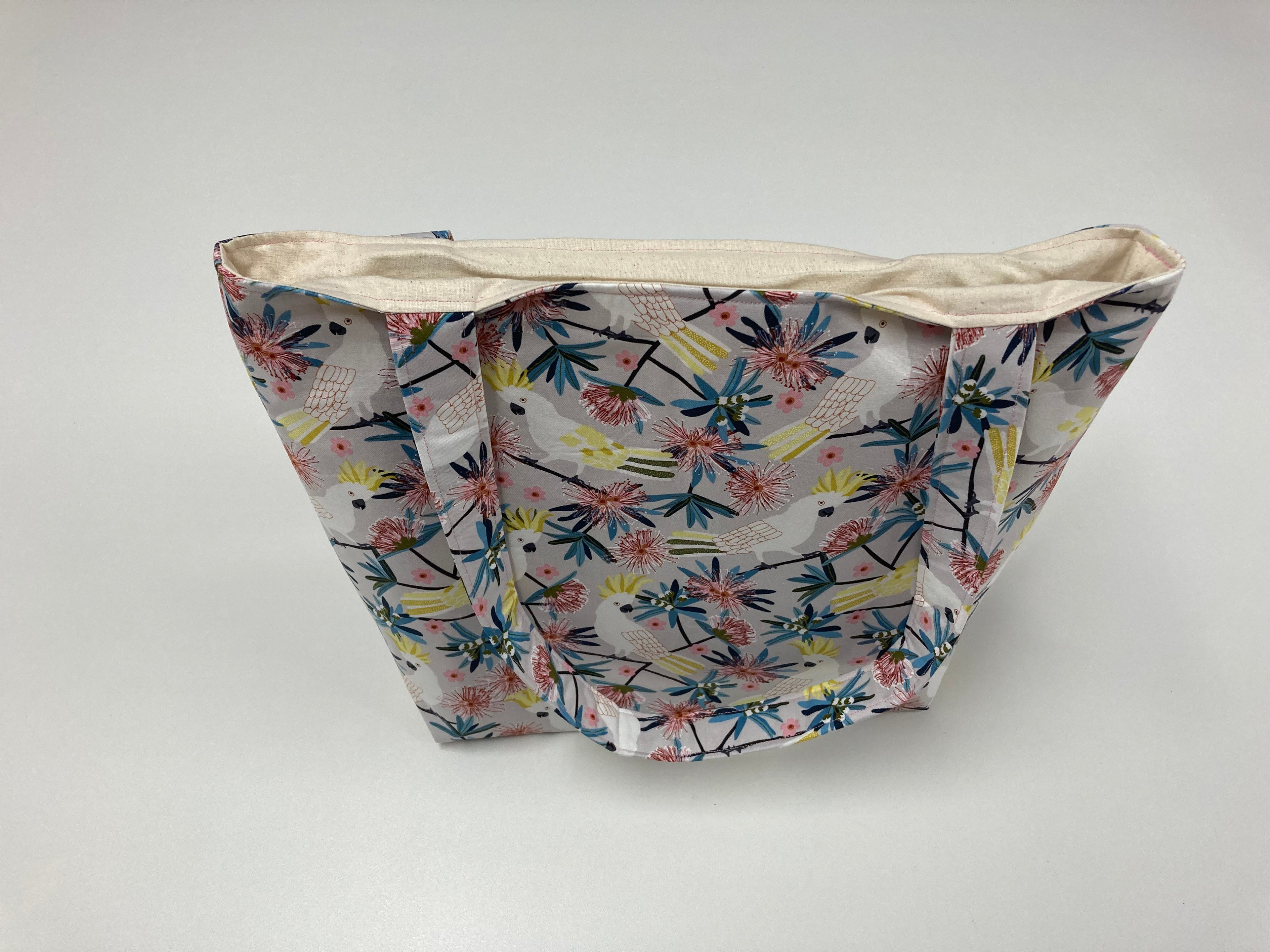 Medium Tote Bag - White Cockatoo