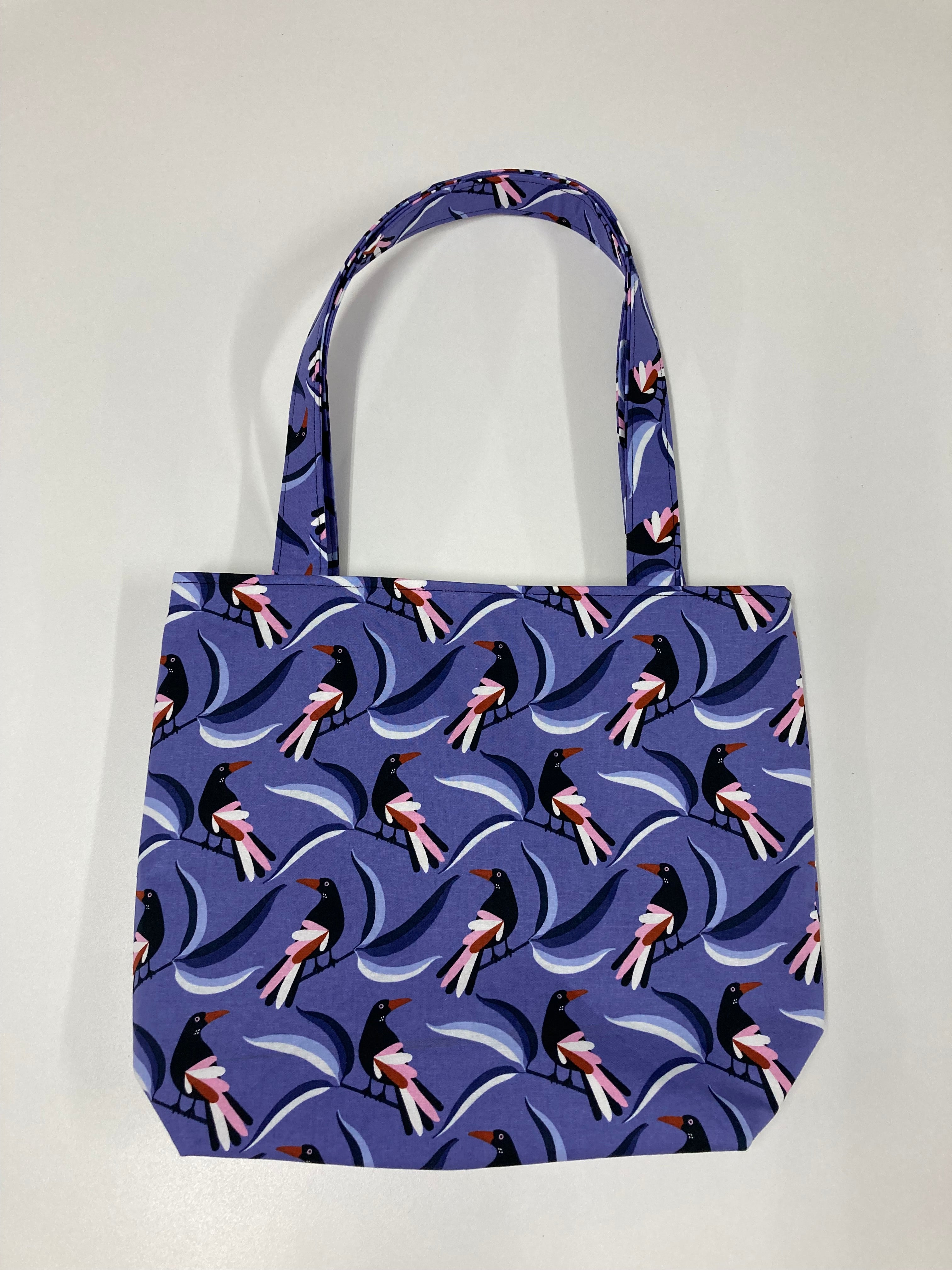 Medium Tote Bag - Magpie