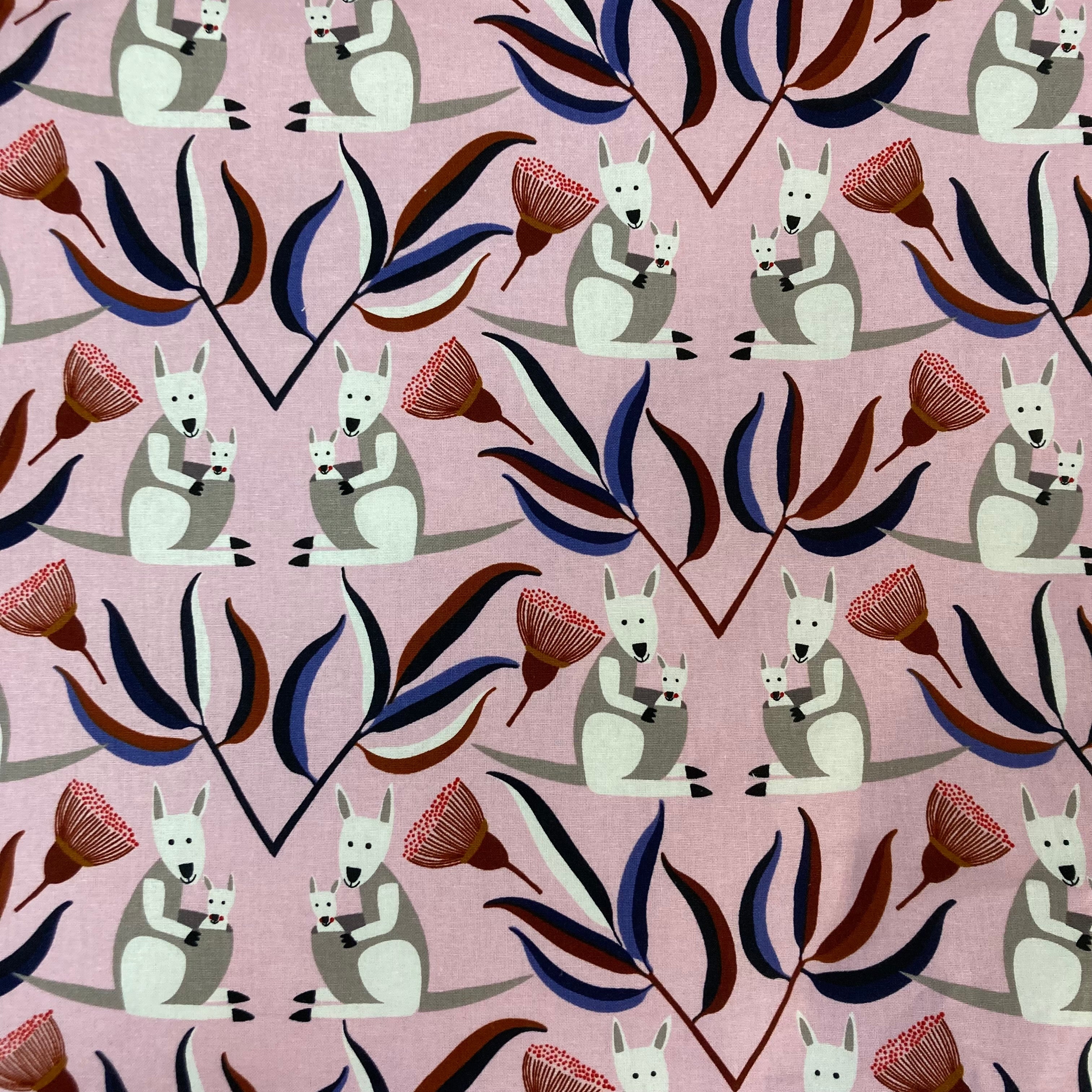 Medium Tote Bag - Kangaroo