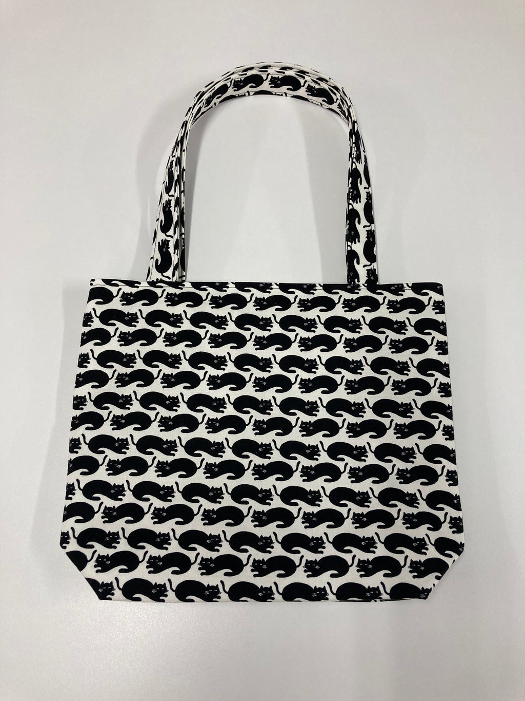 Medium Tote Bag - Black Cats on White