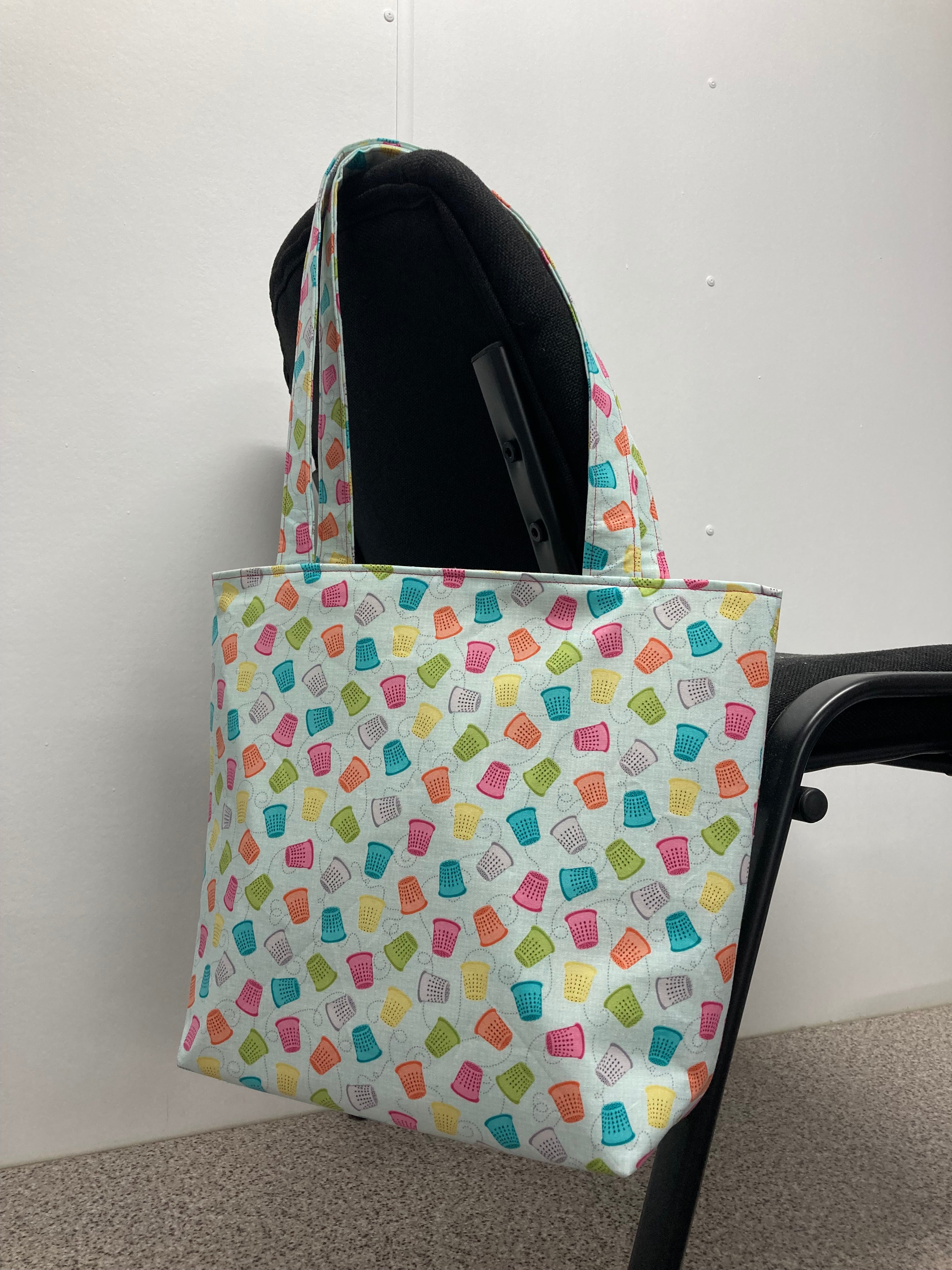 Medium Tote Bag - Thimbles