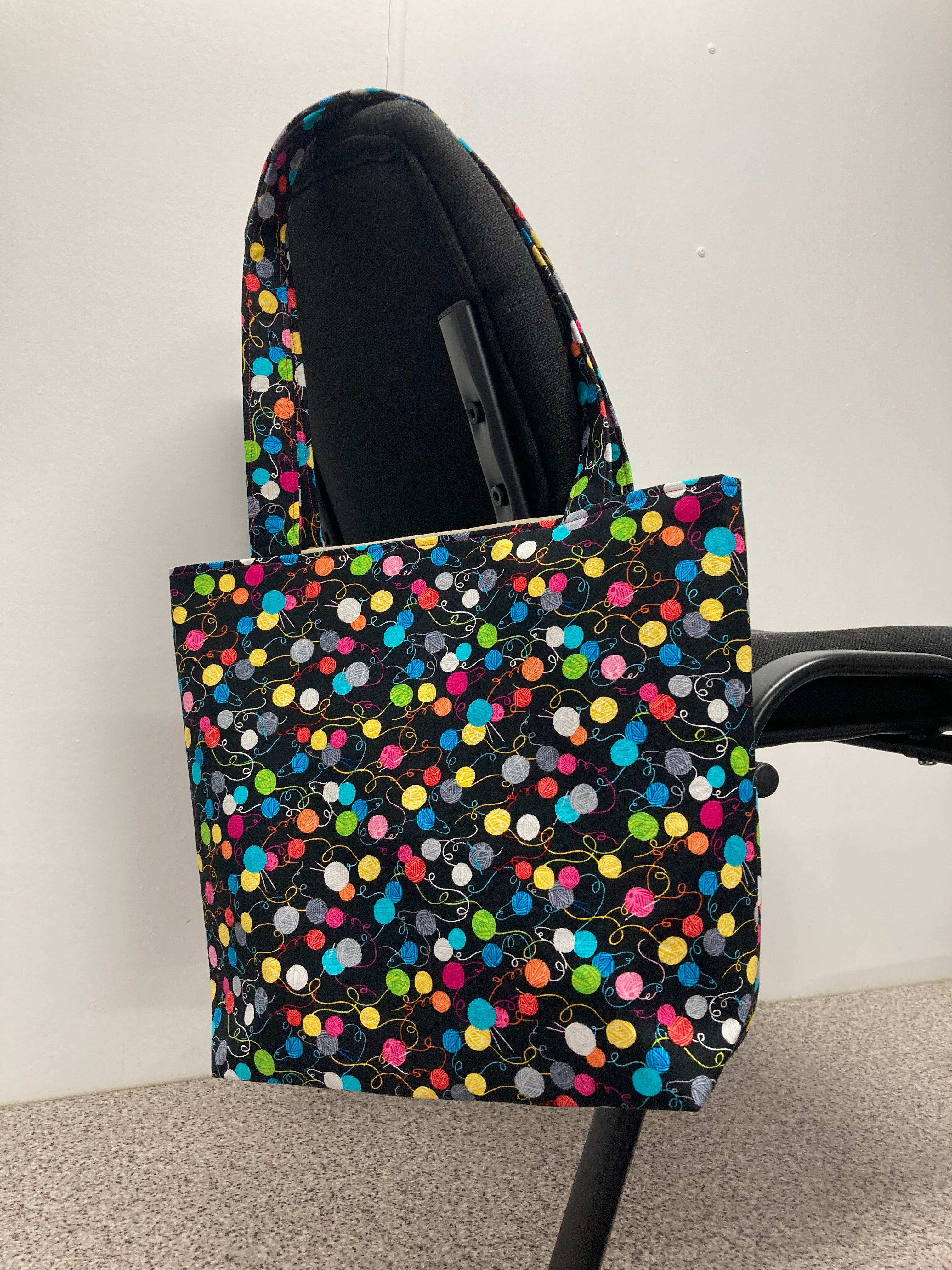 Medium Tote Bag - Little Yarn Balls