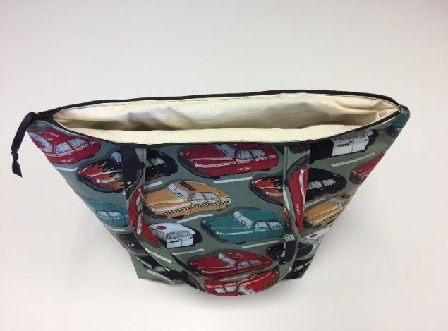Medium Tote Bag with Zip - Vintage Cars