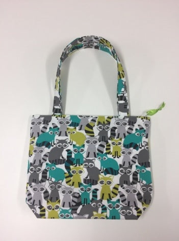 Medium Tote Bag with Zip - Ricky Racoon