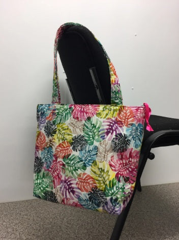 Medium Tote Bag with Zip - Multi-Coloured Leaves