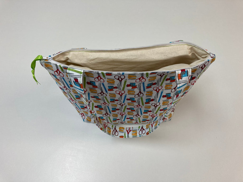 Medium Tote Bag with Zip - Sewing