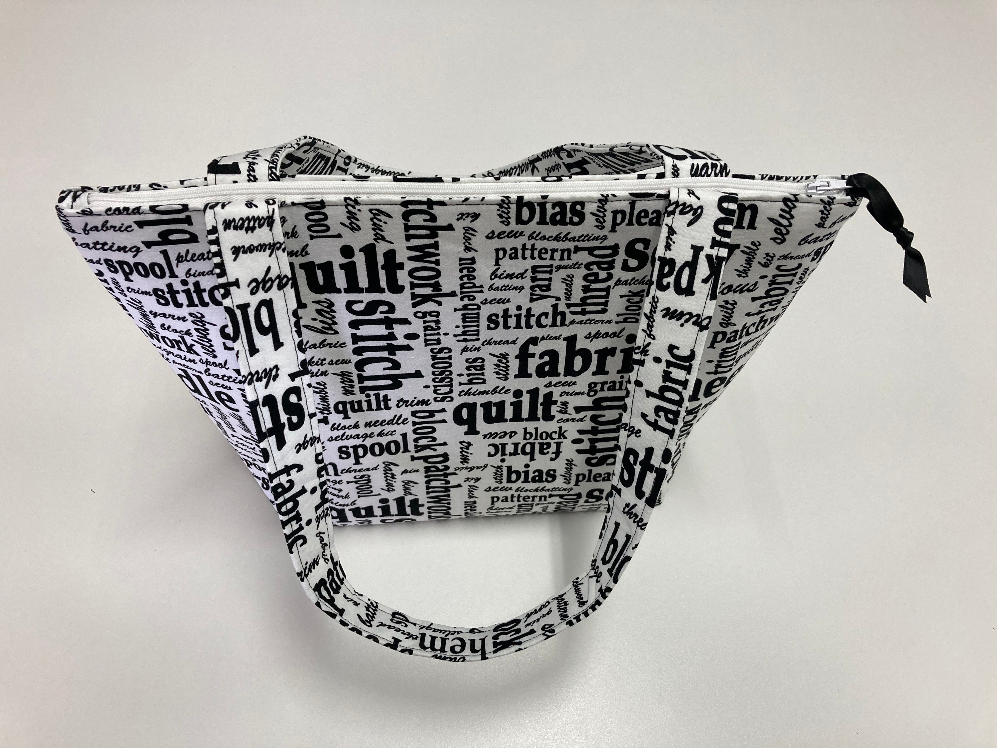 Medium Tote Bag with Zip - Sewing Words on White
