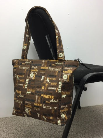 Medium Tote Bag with Zip - Farmers Fighting Spirit - Words