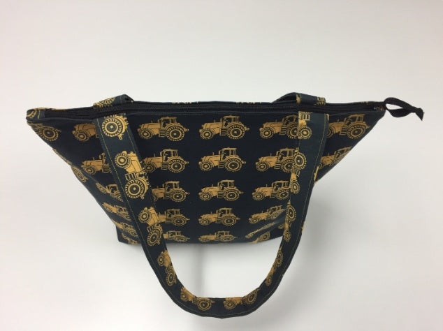 Medium Tote Bag with Zip - Farmers Fighting Spirit - Tractors