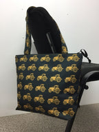 Medium Tote Bag with Zip - Farmers Fighting Spirit - Tractors