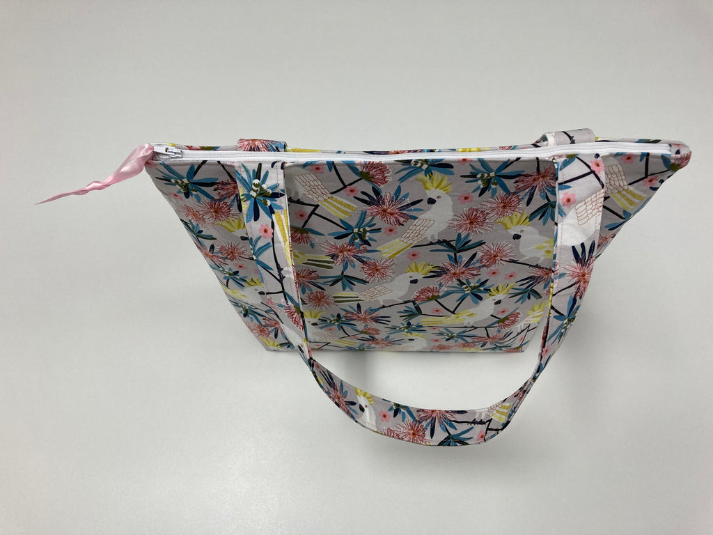 Medium Tote Bag with Zip - White Cockatoo