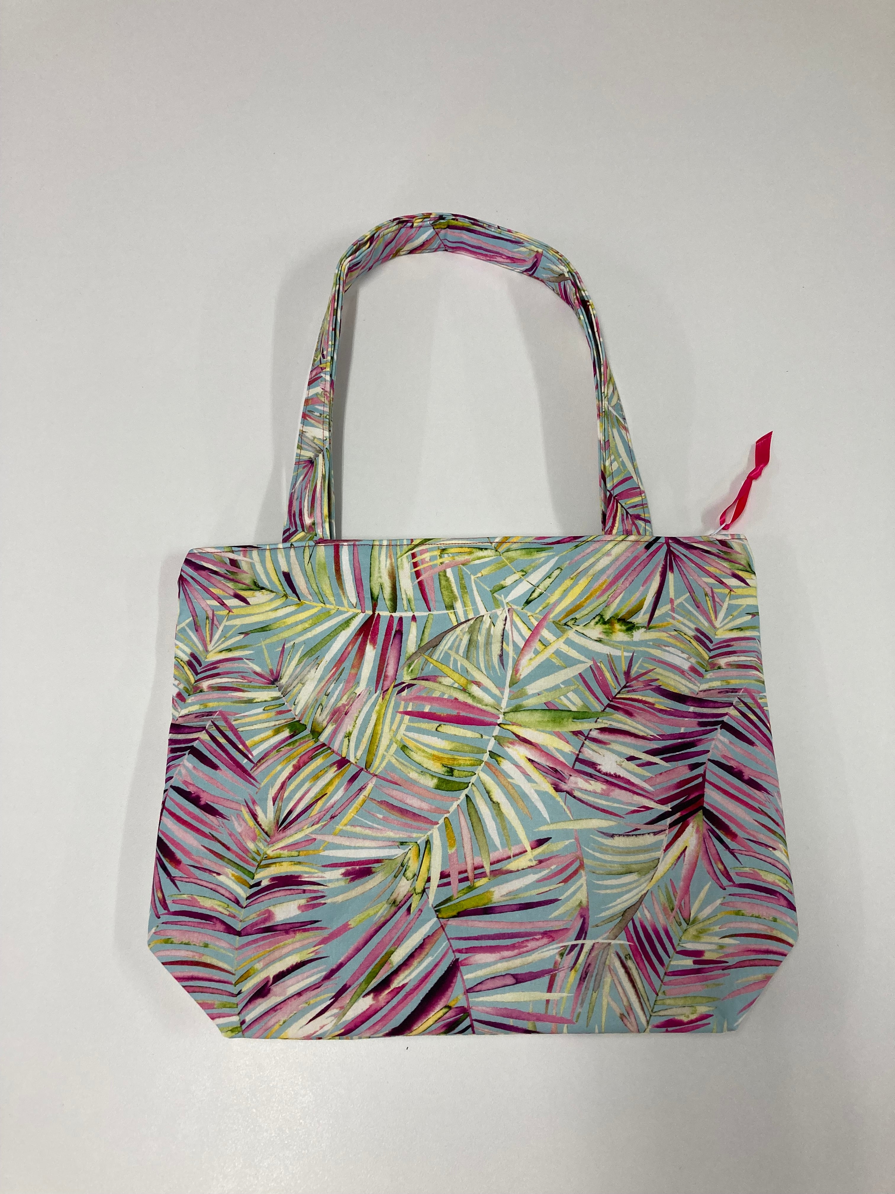 Medium Tote Bag with Zip - Rainbow Ferns