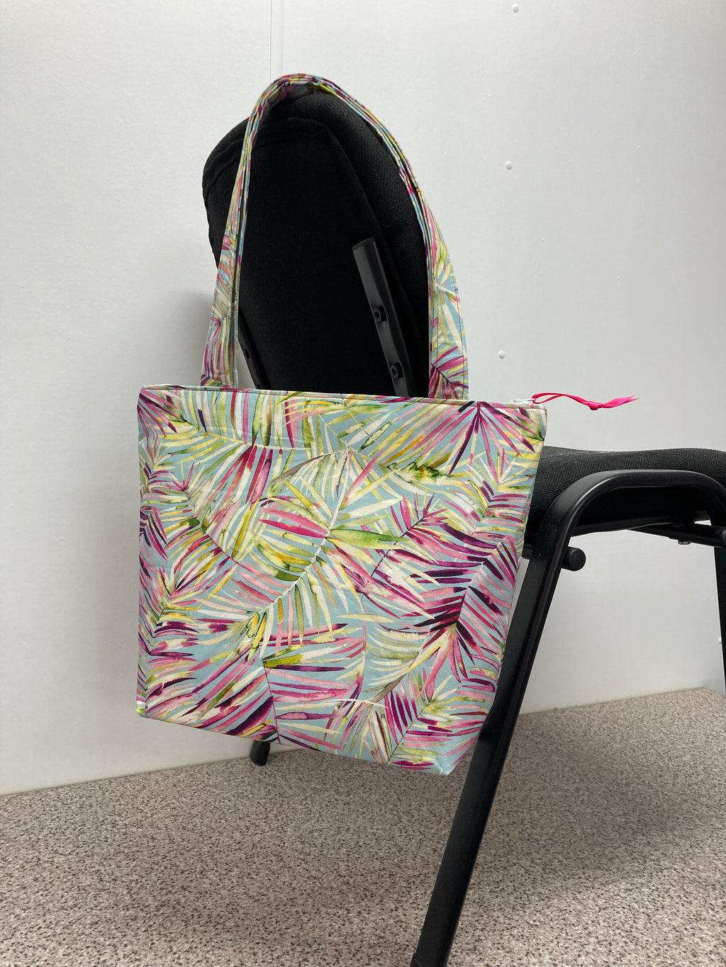 Medium Tote Bag with Zip - Rainbow Ferns