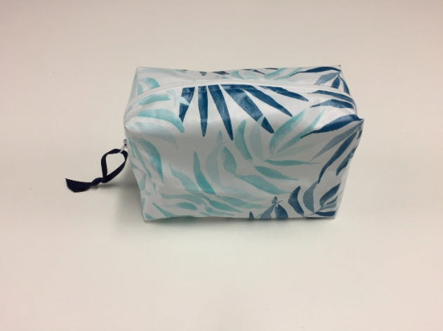 Wash Bag - Boxed - Blue Ferns