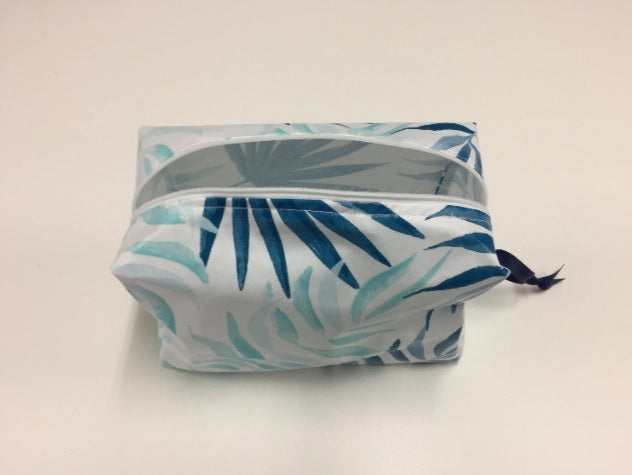 Wash Bag - Boxed - Blue Ferns