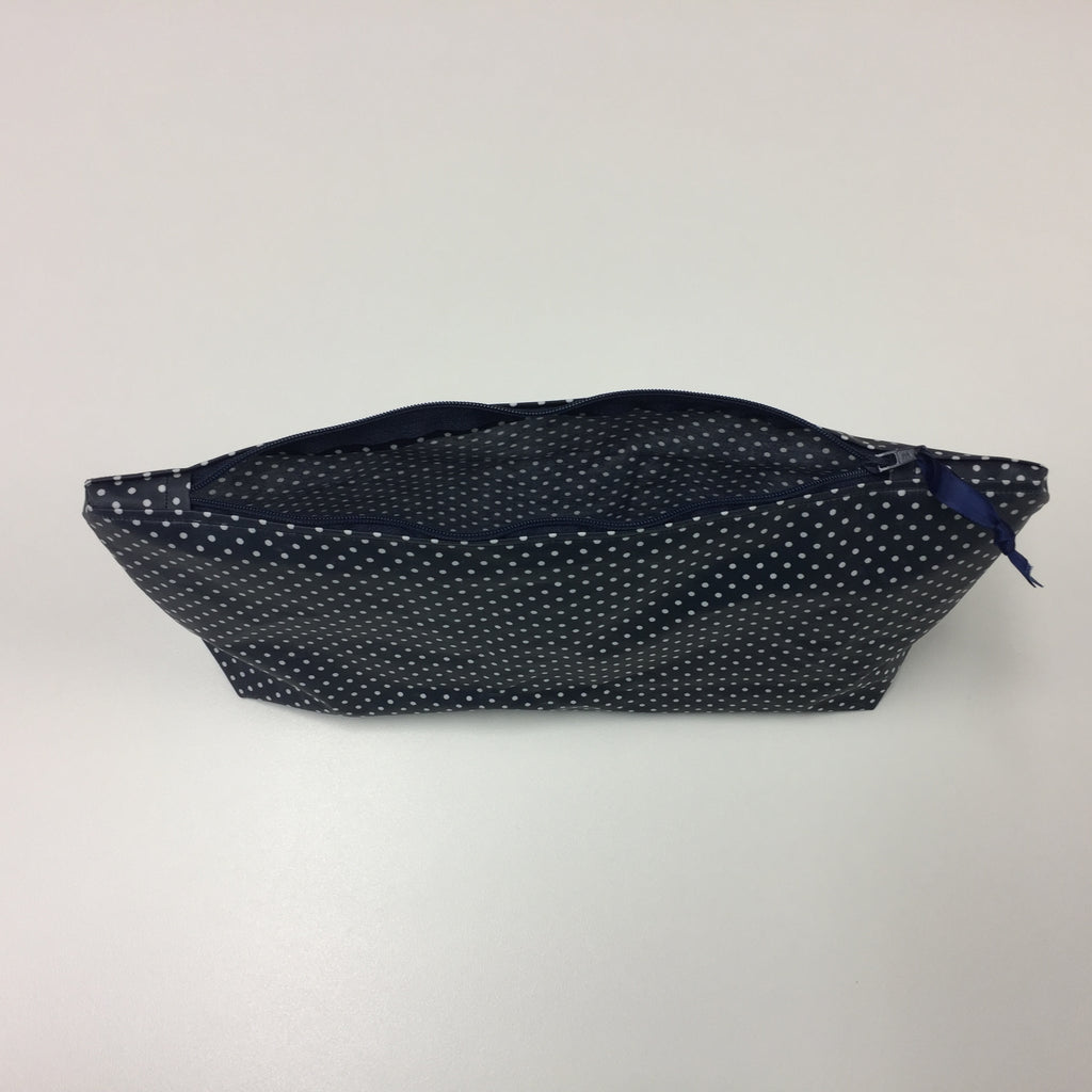 Wash Bag - Large - Navy Spot