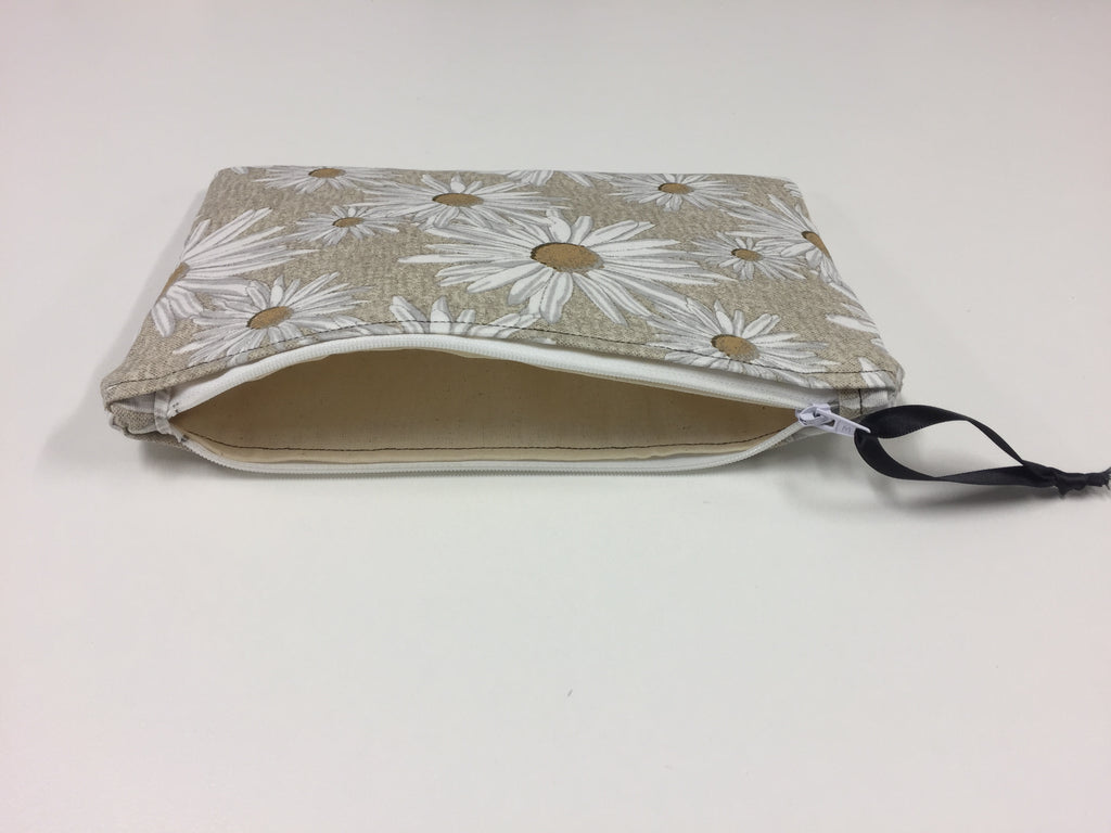 Zip Clutch - Daisy Taupe