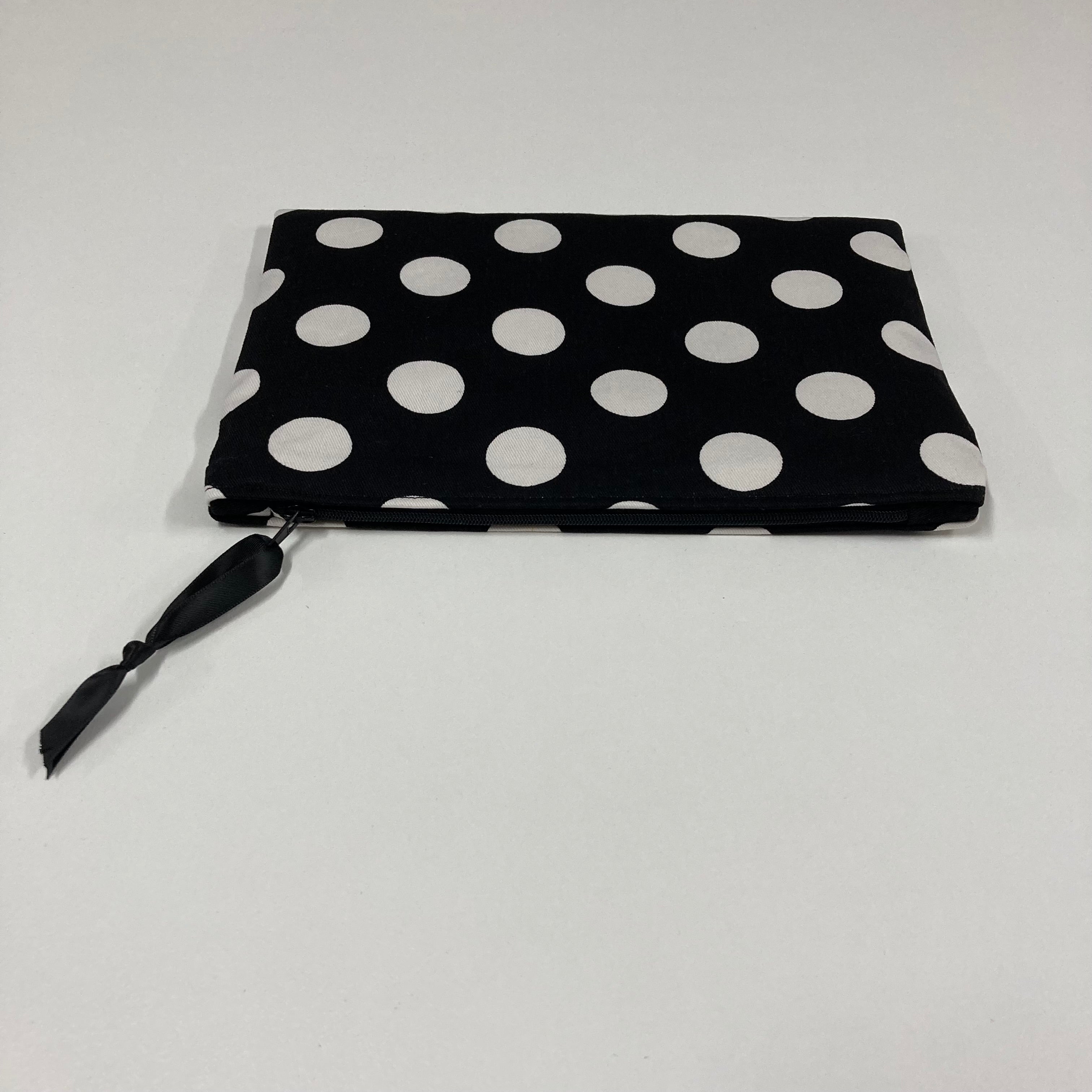 Zip Clutch - Black Spot