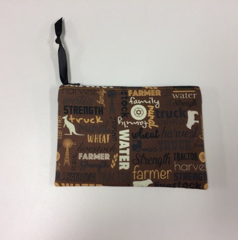 Zip Clutch - Farmers Fighting Spirit - Words