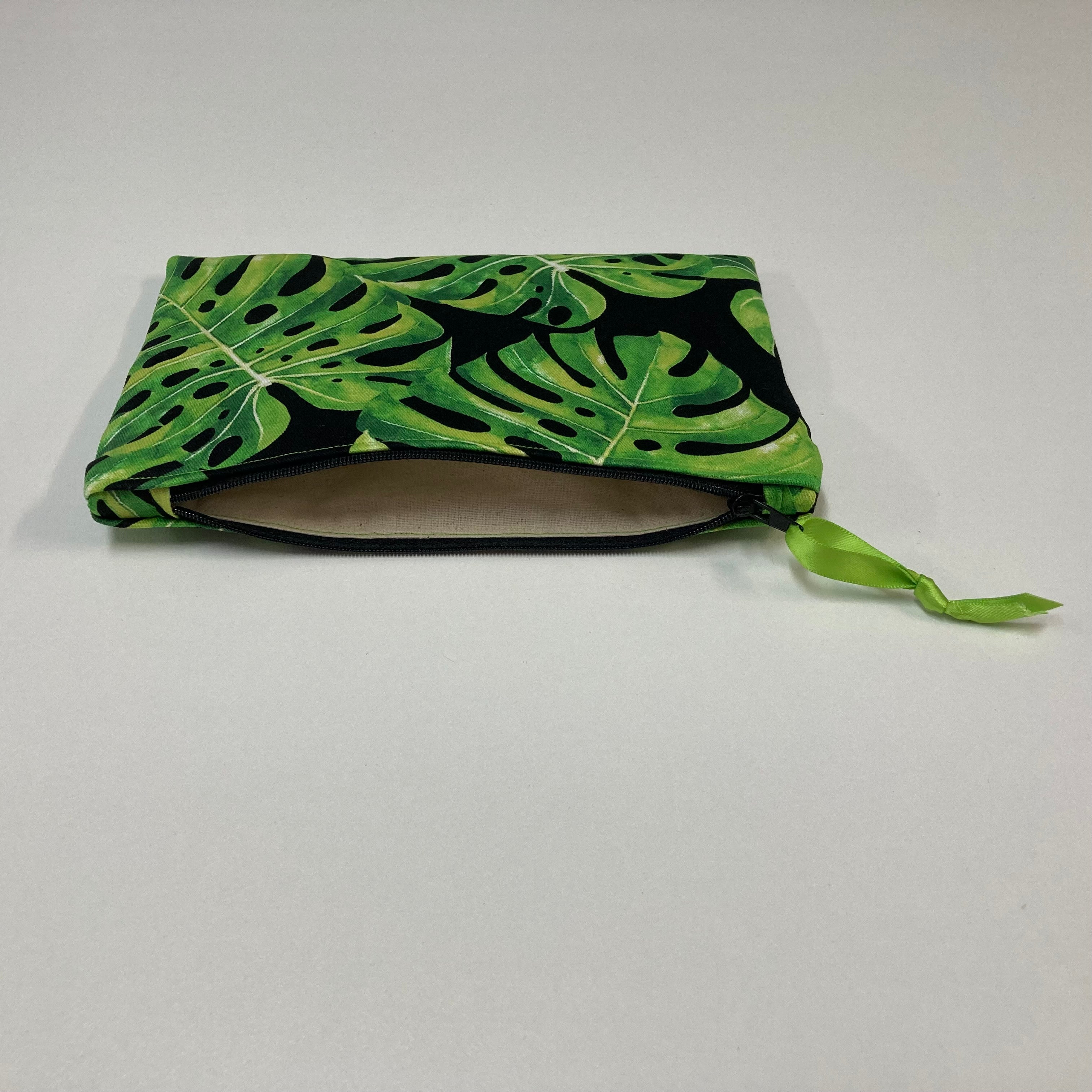 Zip Clutch - Leaves on Black