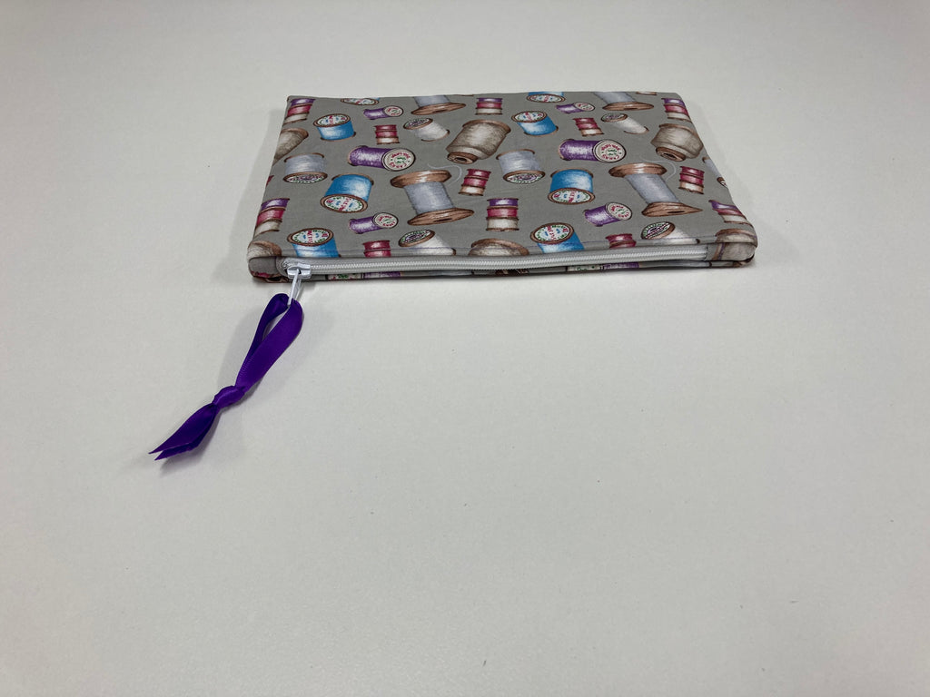 Zip Clutch - Sew Vintage