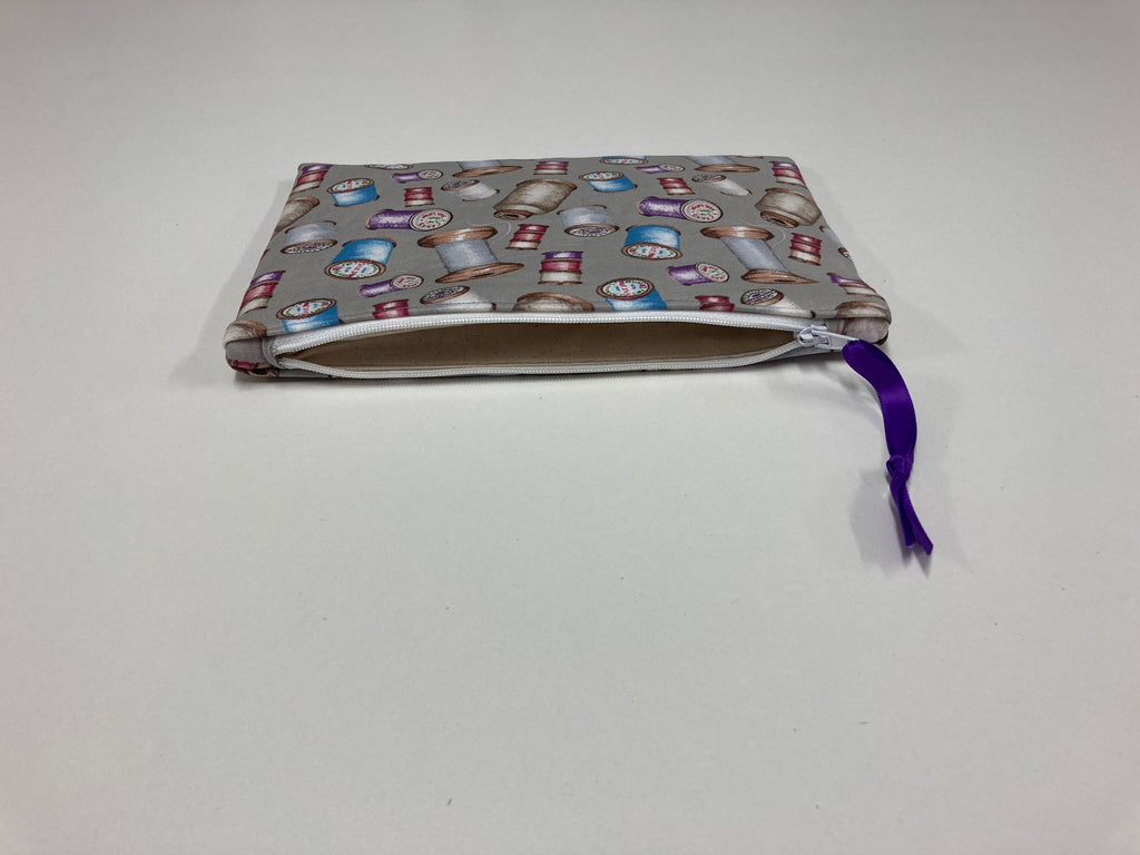 Zip Clutch - Sew Vintage