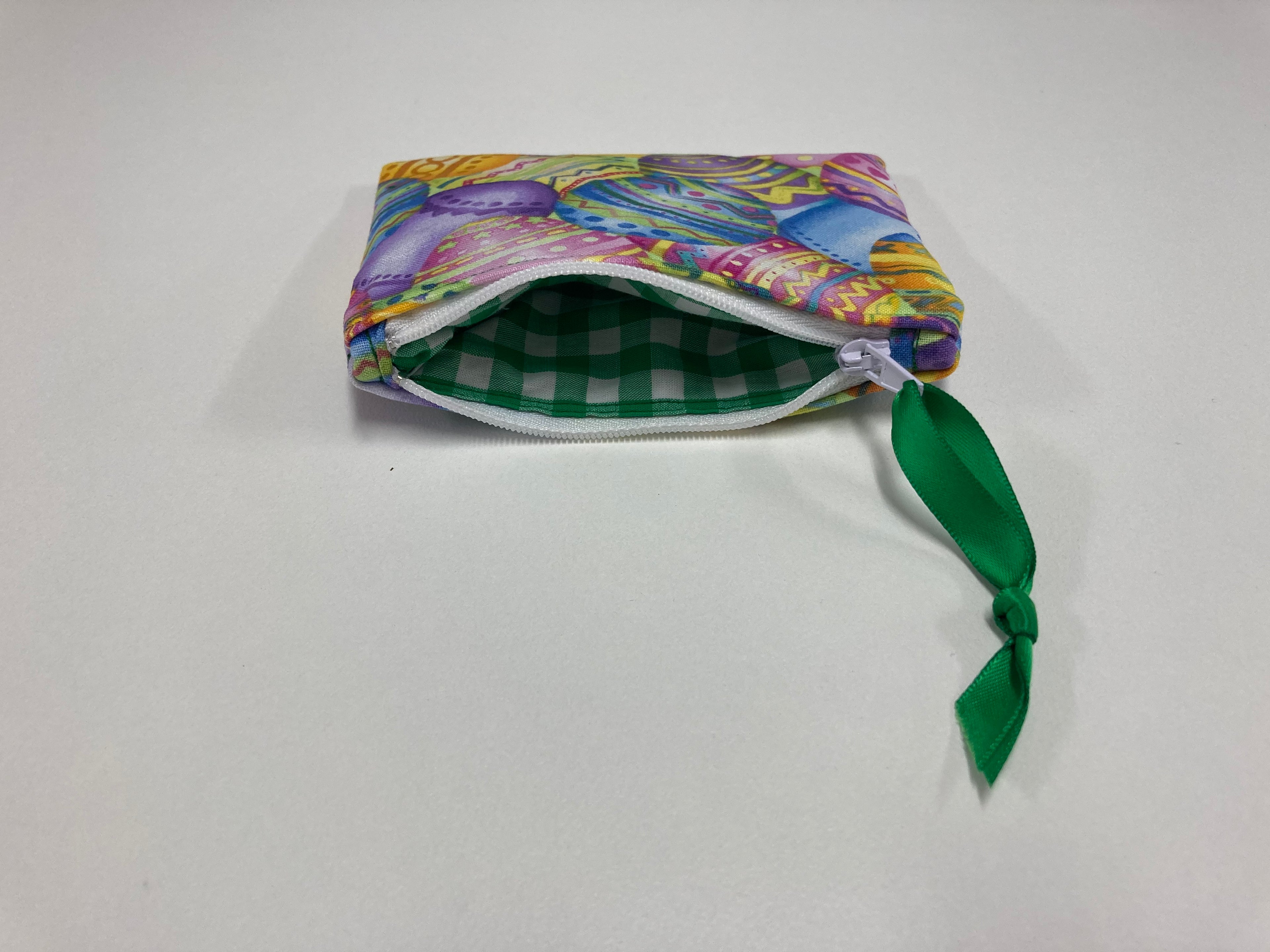 Zip Clutch / Purse / Bag / Pouch - Easter Eggs - Green Gingham