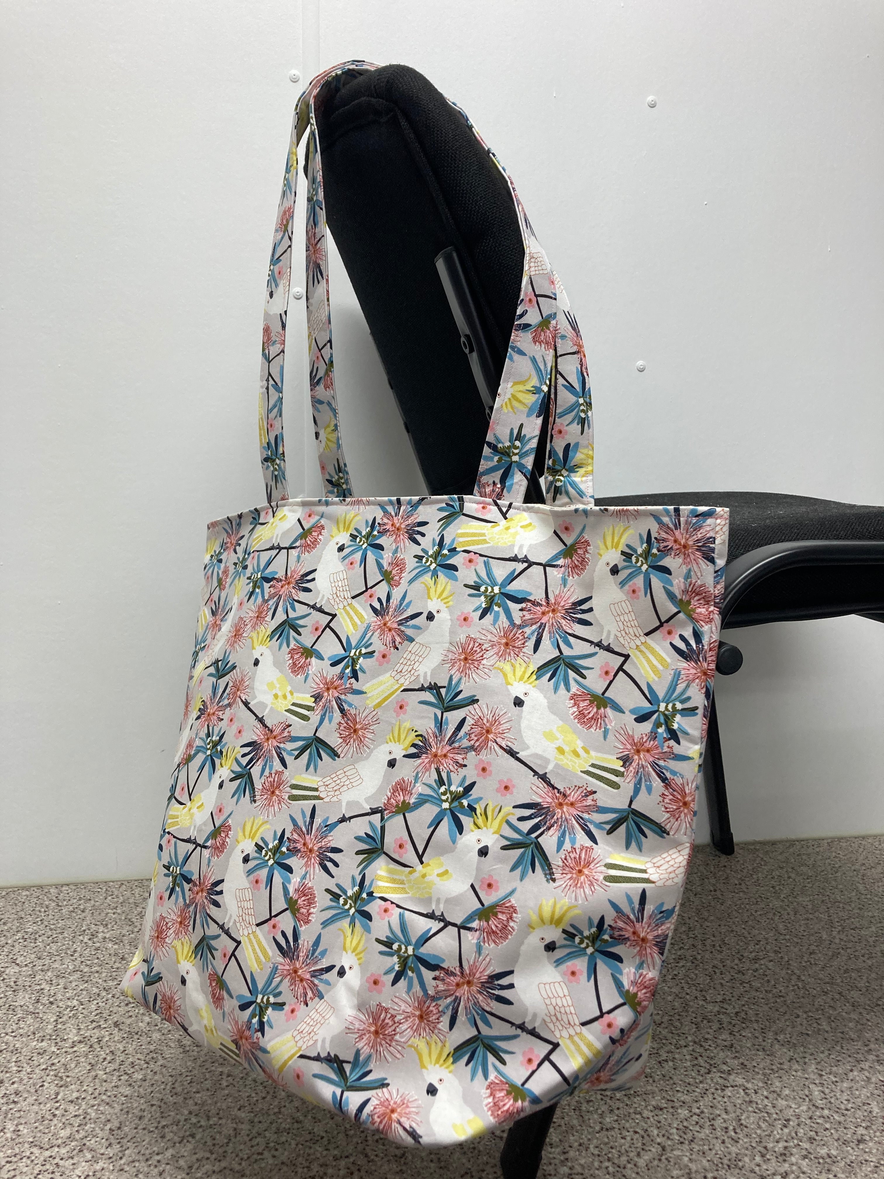 Large Tote Bag – White Cockatoo