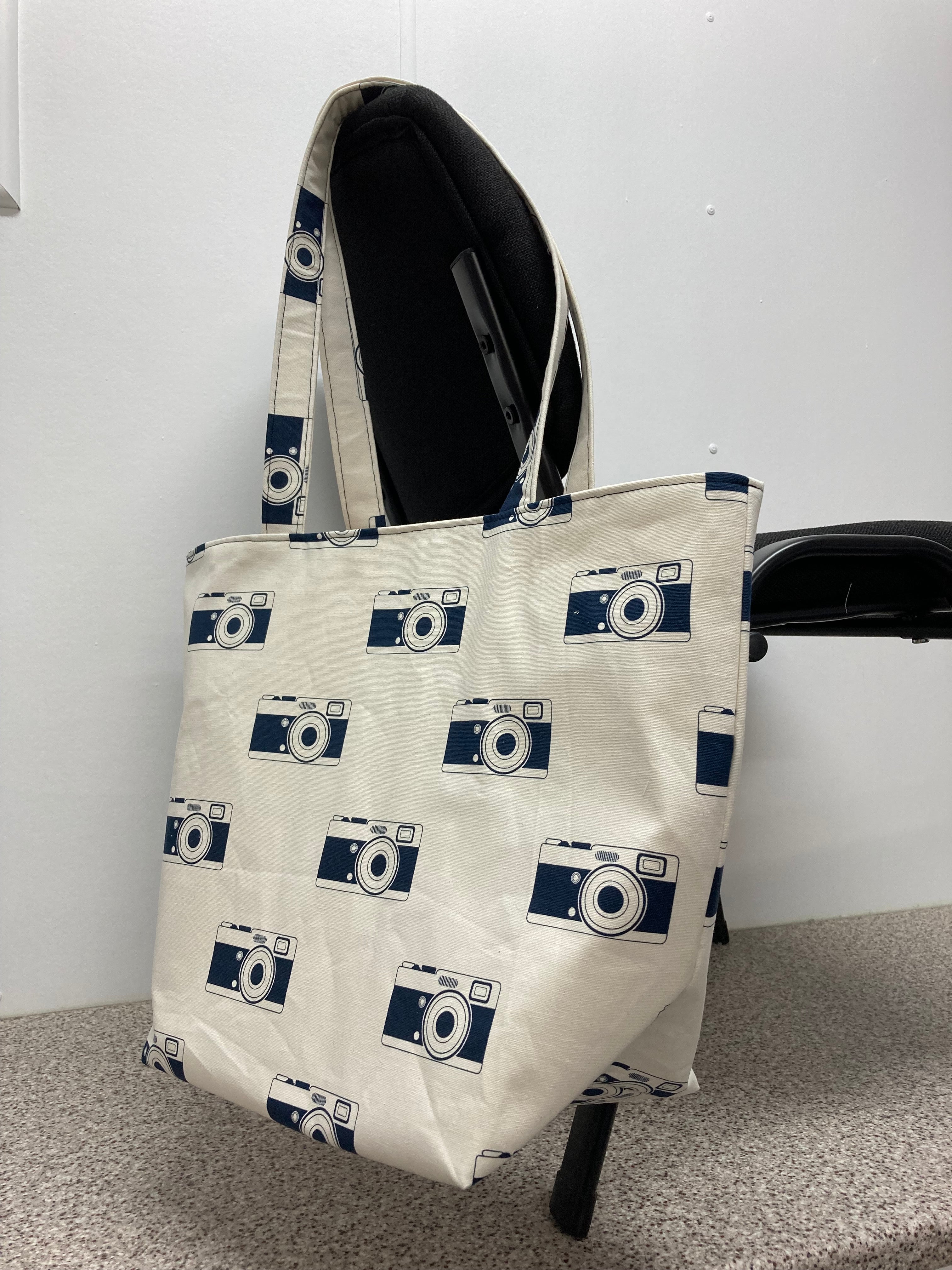 Large Tote Bag – Cameras