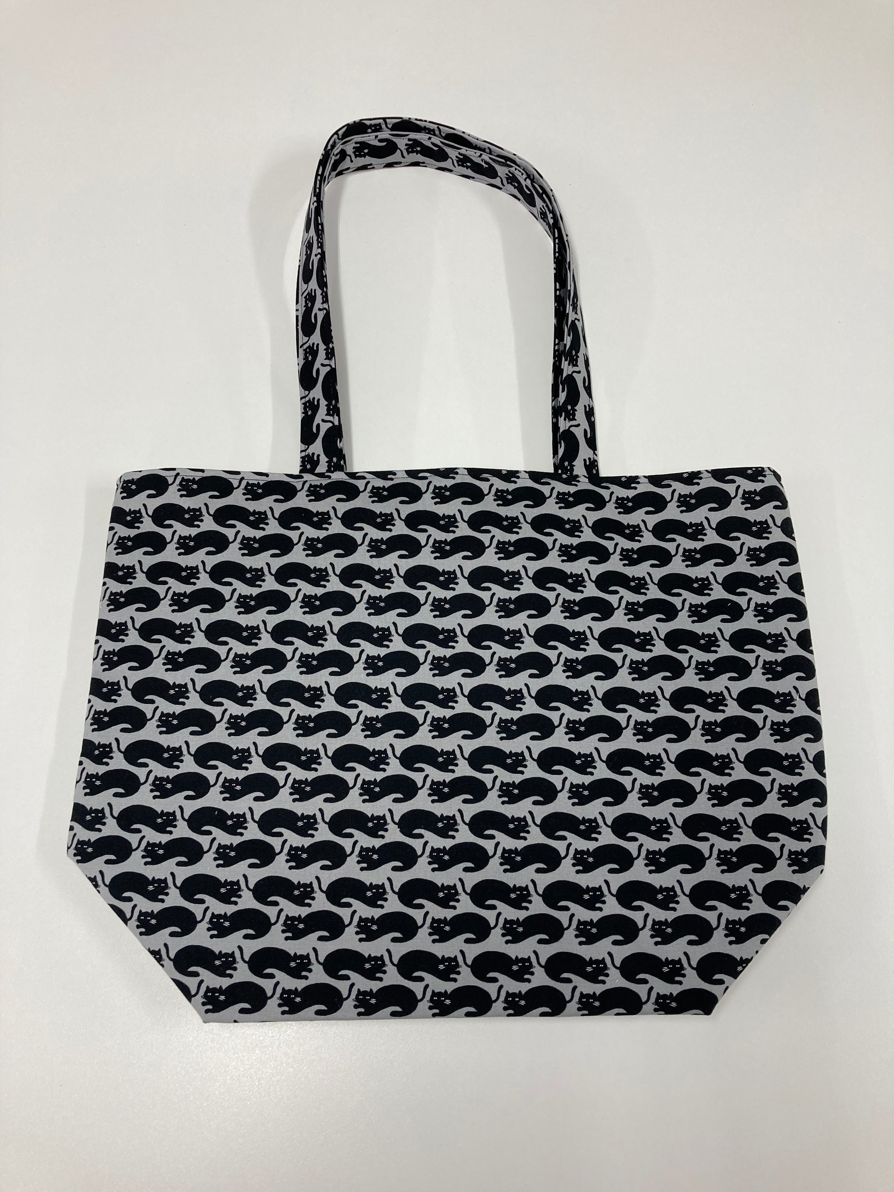 Large Tote Bag – Black Cats on Dark Grey