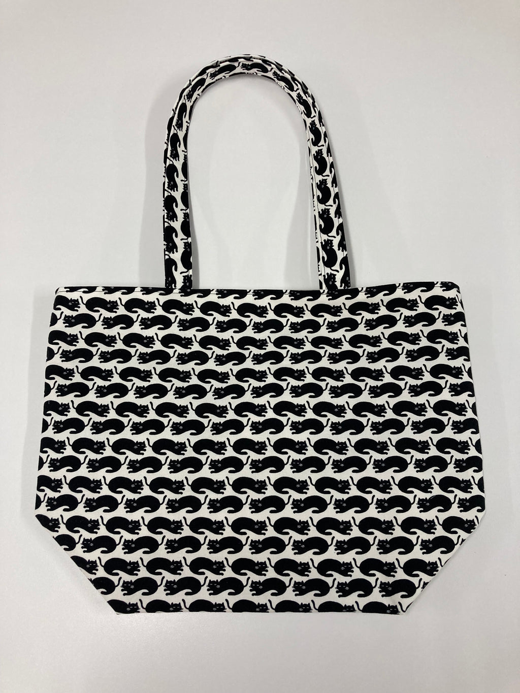 Large Tote Bag – Black Cats on White